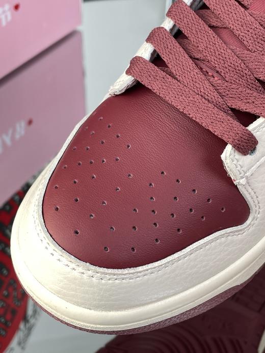 Dunk Low "Valentine's Day"  酒红情人节 商品图11