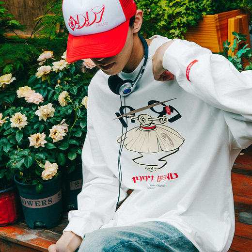 药九玖柒 1997邮政局/斗笠长袖T恤/JQ21110120 商品图2