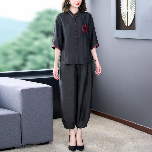 2023夏季新款优雅复古遮肉显瘦龟裂纹套装AHM-ddfs8899 商品图0