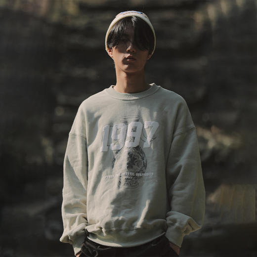 药九玖柒 1997邮政局/中国风青花瓷卫衣/JQ21090090 商品图1