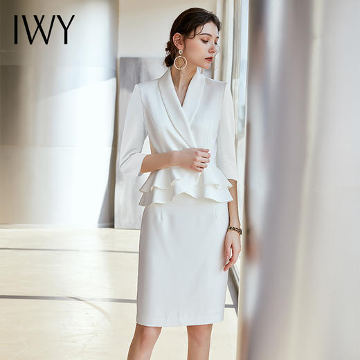 IWY/高端白色西服套裙女时尚修身显瘦职业商务通勤主持人上镜OL面试装C957+S810 商品图2