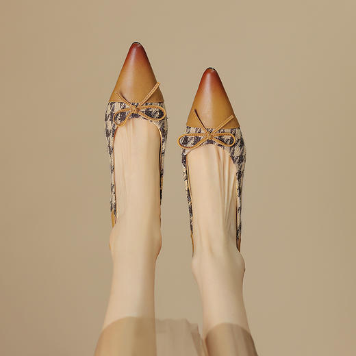 春季新款，千鸟格纹拼接里外全皮后空凉鞋HCY-K3385 商品图10