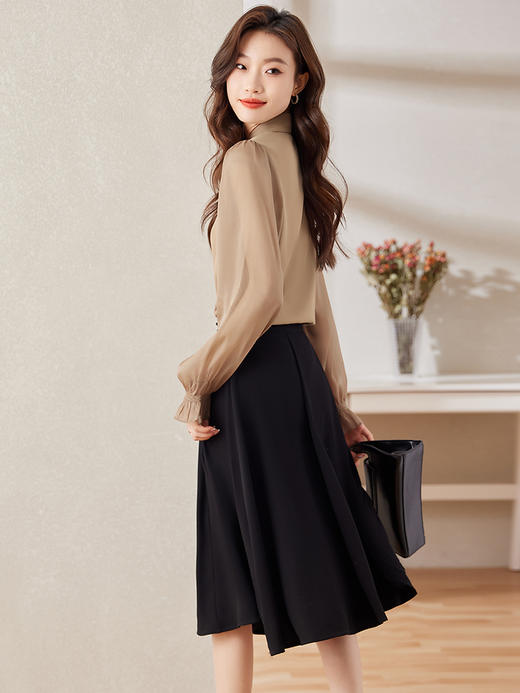 时尚喇叭袖职业通勤衬衫高腰半身裙子两件套装 商品图3