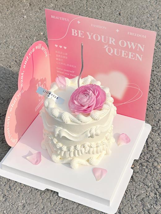 春日温柔 · 奶油蛋糕 商品图0