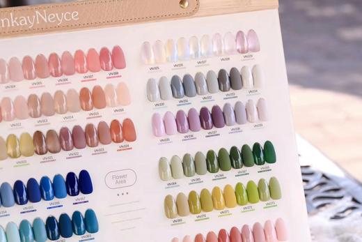 【秒杀价】126色完美配色 商品图3