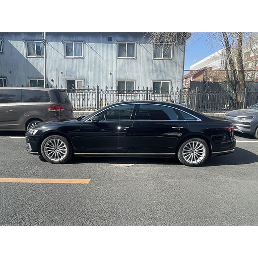 奥迪 A8L 50 TFSI quattro 舒适型【长租-北京】 商品图3