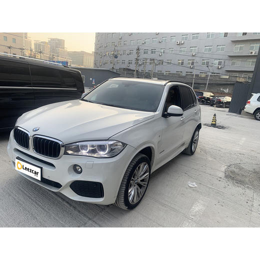 宝马	X5（进口）xDrive35i 典雅型【长租-北京】 商品图2