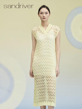 叠领破洞连衣裙 SJS95W042K