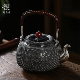 鹤鼎堂 于鹤系列福履霰纹汝钉汤沸錾刻牛市莲年银壶（缺货）