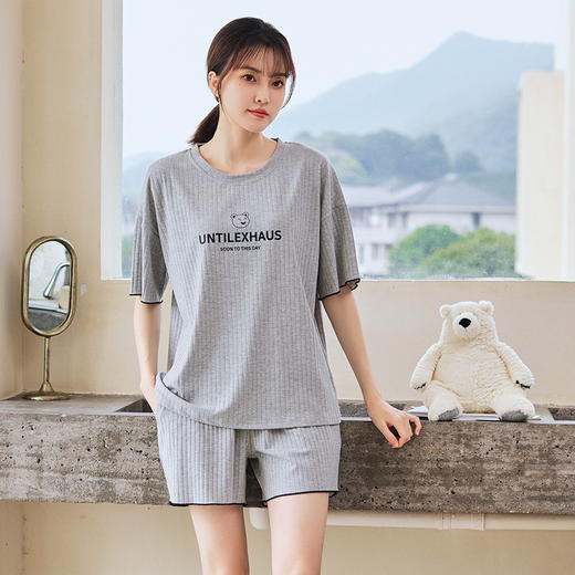 【冰丝家居服套装！舒适到像裸穿】2023年新款女士睡衣冰丝莫代尔短袖短裤冰丝顺滑，柔软透气，超可爱亲肤睡衣两件套，穿上不想脱下来！轻薄吸汗透气时尚百搭，纯棉短袖短裤夏季薄款可外穿家居服套装 商品图2