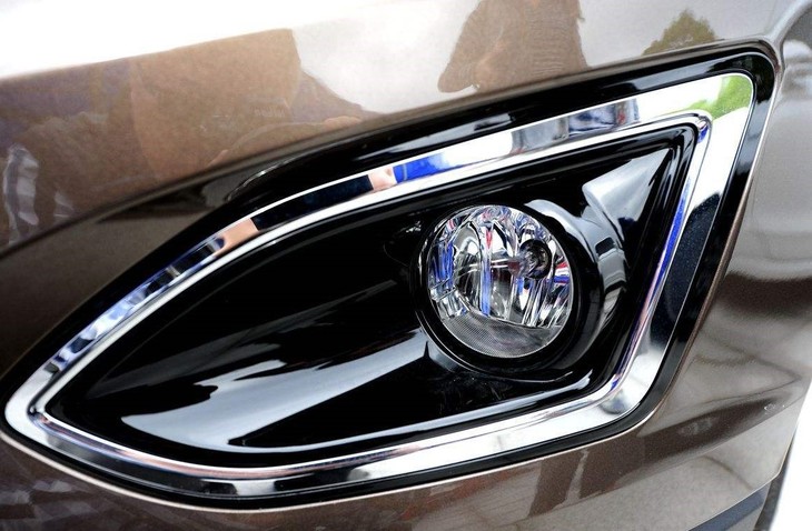 汽车上有哪些灯,各灯起什么作用?_百度知道