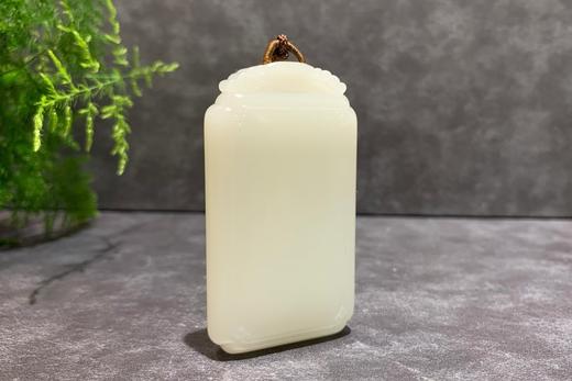 【御珠宫坊·传藏系列】羊脂玉子料牌 商品图3