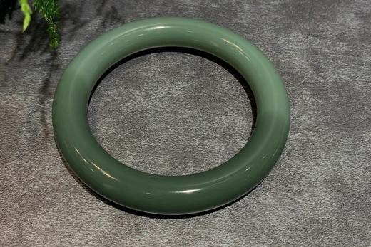 【御珠宫坊】和田玉沙枣青手镯53.5mm 商品图2