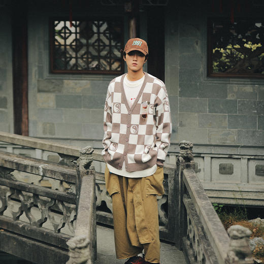 药九玖柒 1997邮政局/太极格纹开衫/JQ21100050 商品图2