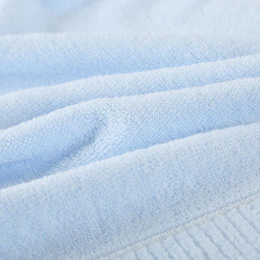 洁丽雅臻雅 3货号：W0441
包装：三条装礼盒 商品图13