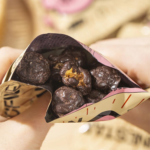 「买11包送11包」多乐星球BON!POPCRON可可爆米花/爆爆巧克力丸 56%黑巧厚涂 酥脆蓬松 追剧零食 商品图4