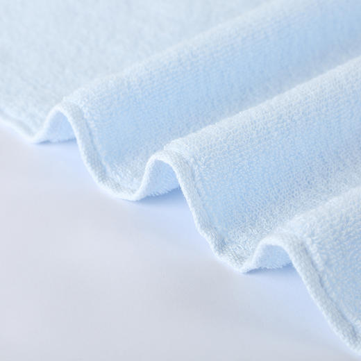 洁丽雅臻雅 3货号：W0441
包装：三条装礼盒 商品图10