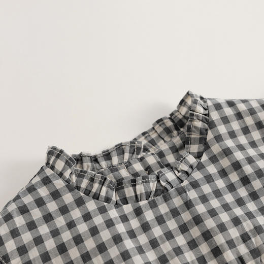 【马克珍妮 芦芙】夏装新款 女童法式木耳边格纹连衣裙230395 商品图3