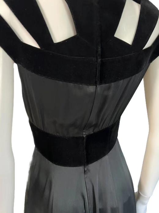 【投稿】喵娘精工@M64《薇安妮》丝绒拼接缎面连衣裙 商品图3