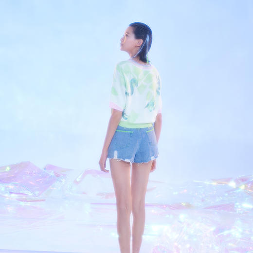 时尚烫圆领短上衣 商品图2