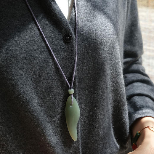 「北冥有鱼」美颜刮熨玉佩 商品图4