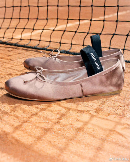 仙女的鞋！Miu缎面芭蕾平底鞋 意产原皮纯手工整体套楦成型 百搭减龄绝美 商品图3