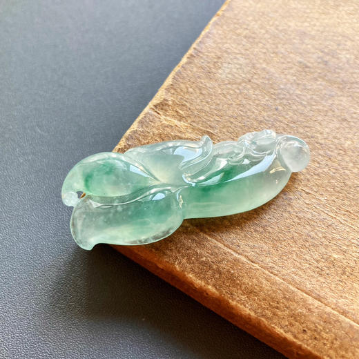 冰种飘阳绿翡翠玉兰花 商品图2
