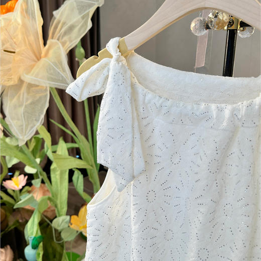 【大货捡漏，不退不换】  【奥莉公主】春季新款蕾丝花边气质女神2023女士吊带&半裙 商品图2