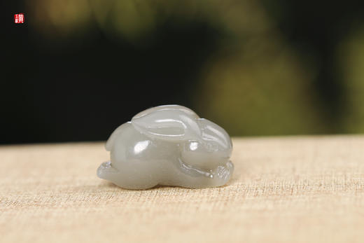 和田烟青玉【玉兔显瑞】吊坠  配精美挂绳 商品图0