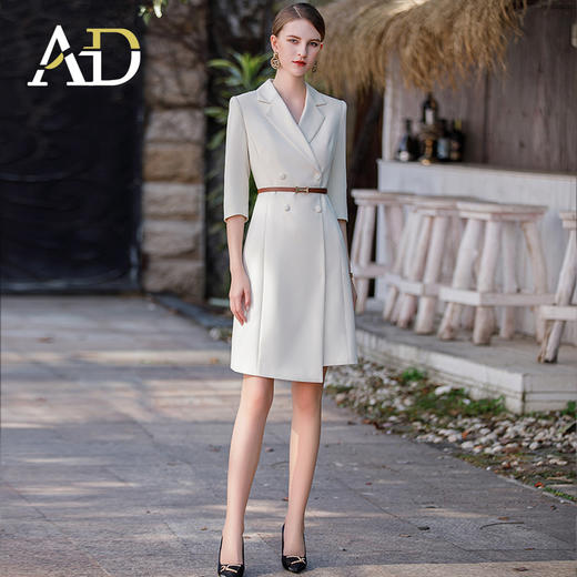 送腰带！浅色职业装女2023新款西装连衣裙不规则显瘦工作服主持人正装裙 商品图2