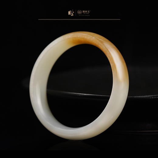 新疆国玉盟世玉和田玉糖羊脂玉手镯59圈口【带证书·顺丰物流】 商品图3