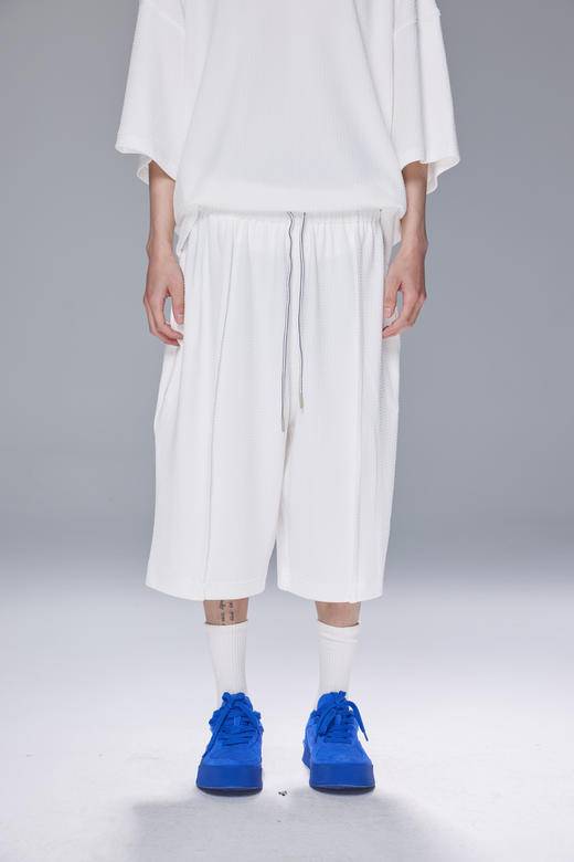 S312433117极简纯色短裤 商品图0