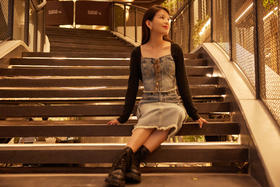 性感女郎三件套牛仔裙