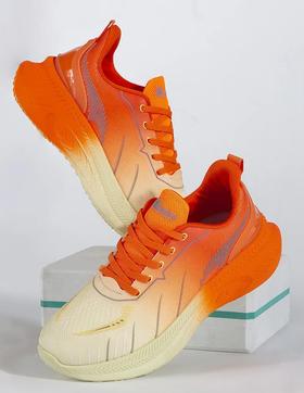 厂家疯了！百元内无敌的轻便跑步鞋，减震回弹，为运动而生！