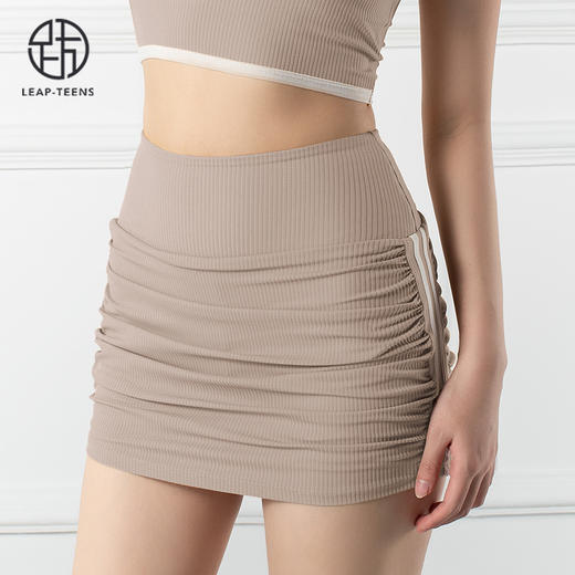 跃牌【禅语梵心系列】带胸垫防震裸感瑜伽文胸裸感拼色高腰瑜伽短裤半身裙F2169（可拆胸垫）+F2186 商品图6