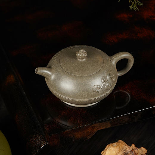 龙德堂陶艺 汤宣武制 《瑞云系列金凤云端》原矿青段  270cc 库存请咨询客服 商品图3