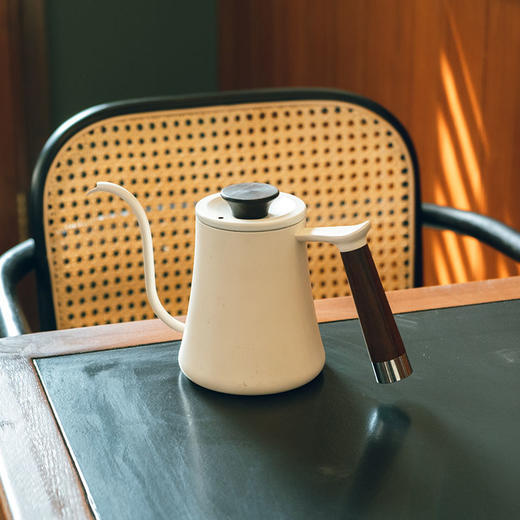 【已绝版】小蛮腰咖啡水冲壶 商品图0