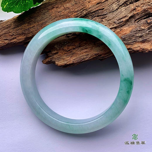 派瑞翡翠 翡翠手镯 糯种 飘花 商品图3
