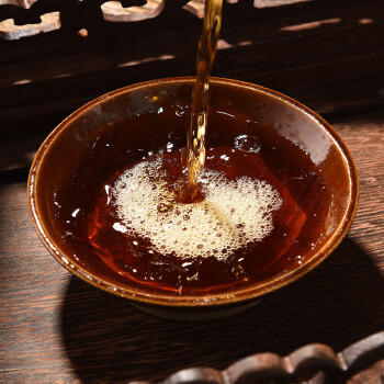 古越龙山港版花雕八年 半干型 绍兴黄酒 640ml 单瓶装 商品图0