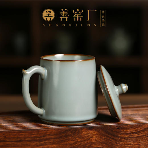 春茶伴侶 汝瓷办公杯（将军杯/汉铎杯）李善明制 原矿玛瑙入釉 色泽青脆滑滋 釉色肥润莹亮 （景德镇发货） 商品图6