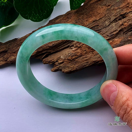 派瑞翡翠 翡翠手镯 糯种 飘花 商品图4