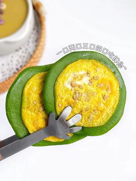 【辅食厨房】菠菜蛋饼+南瓜山药核桃小米糊🍲