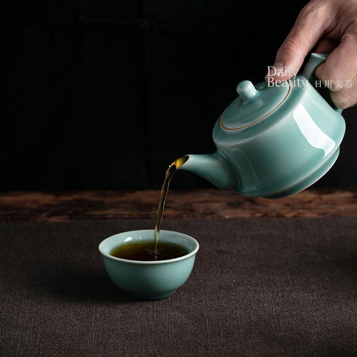 尚唐丨弟窑尚粉茶具 青润茶壶 龙泉青瓷 单壶 190ml 15.5*8cm 商品图1