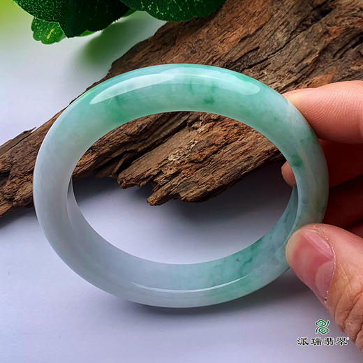 派瑞翡翠 翡翠手镯 糯种 飘花 商品图4