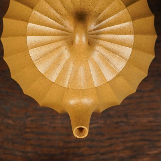 龙德堂陶艺 汤宣武制 《华簦》原矿金砂段 230cc 库存请咨询客服 商品图2