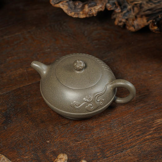 龙德堂陶艺 汤宣武制 《瑞云系列金凤云端》原矿青段  270cc 库存请咨询客服 商品图1