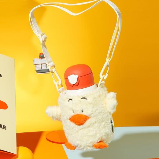 杯具熊熊抱儿童保温壶杯身材质：奥氏体型不锈钢06Cr19Ni10(304) 内胆材质：奥氏体型不锈钢022Cr17Ni12Mo2(316) 商品图3