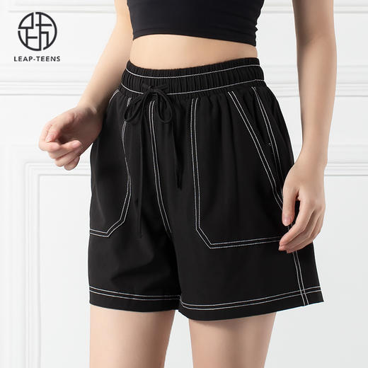 跃牌【禅语梵心系列】双肩带聚拢运动瑜伽服速干撞色线假两件瑜伽短裤F2150（可拆胸垫）+F2160 商品图12