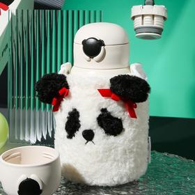 杯具熊熊抱儿童保温壶杯身材质：奥氏体型不锈钢06Cr19Ni10(304) 内胆材质：奥氏体型不锈钢022Cr17Ni12Mo2(316)