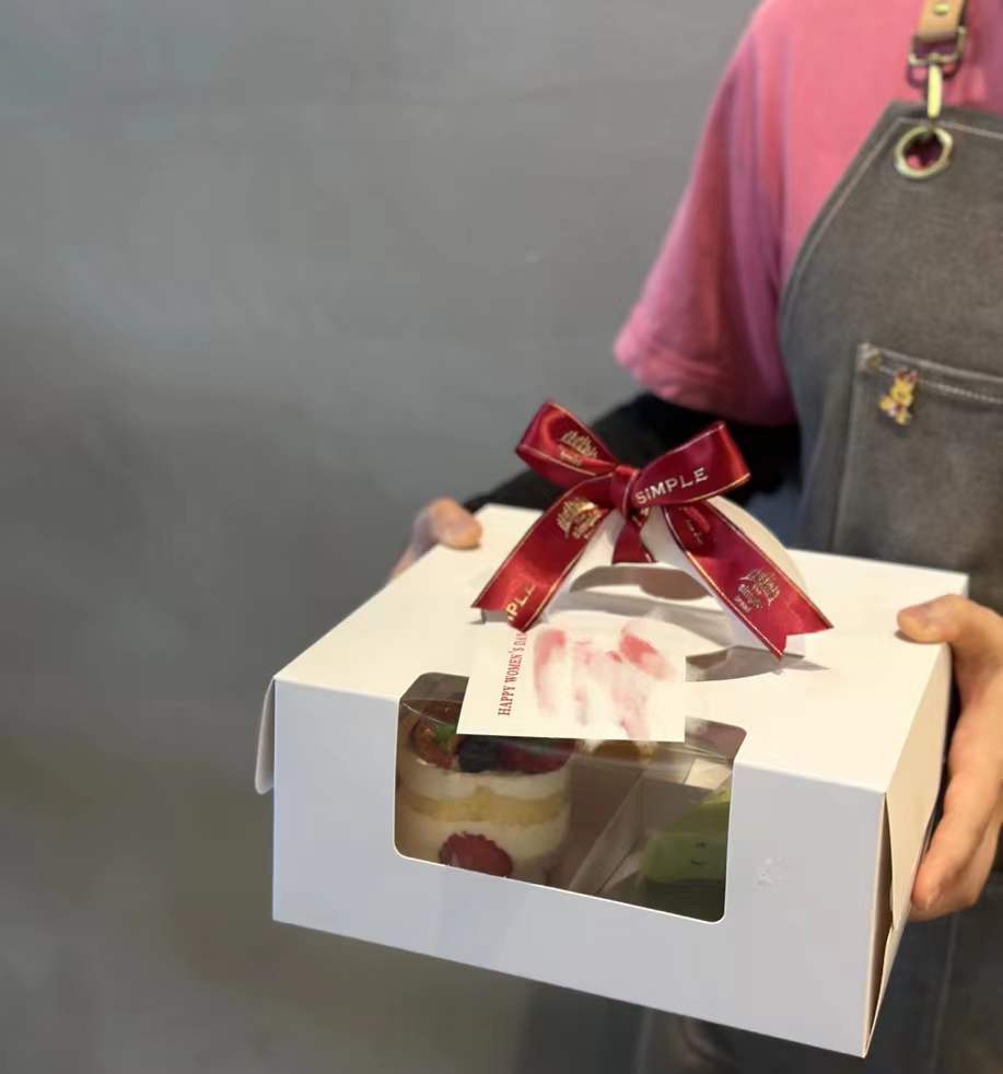 甜品四拼包装（⭕️配送有风险，满四件甜品可加拍，不单独发货）